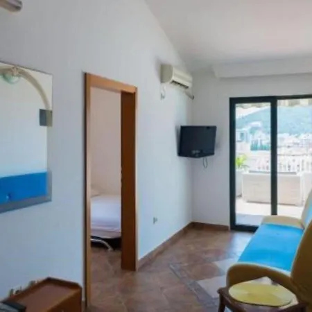 Apartment Lutovac *