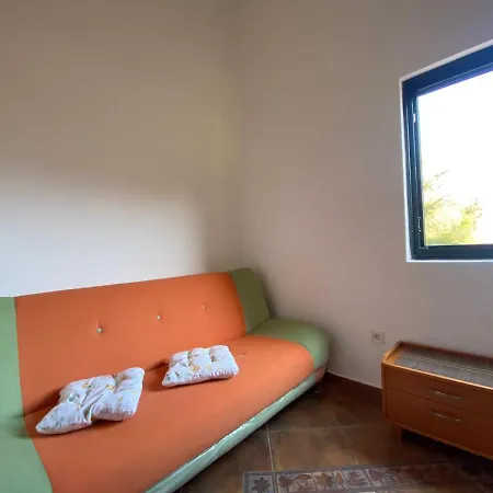 Lutovac Apartment Budva